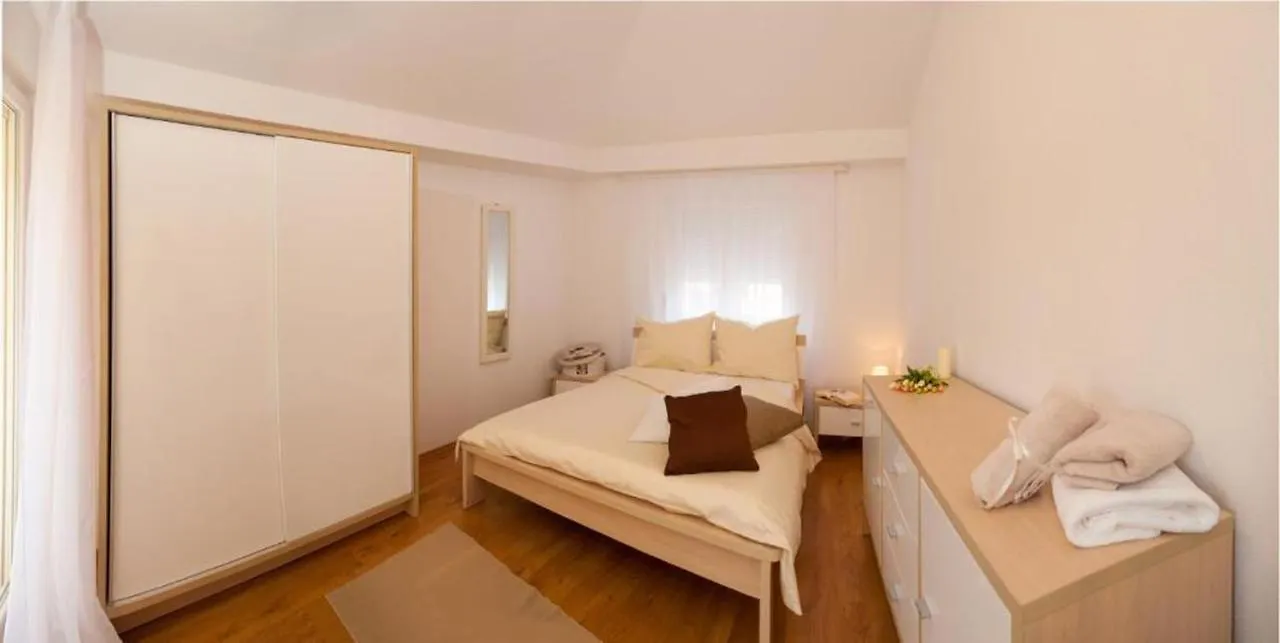 Apartment Angela Trogir