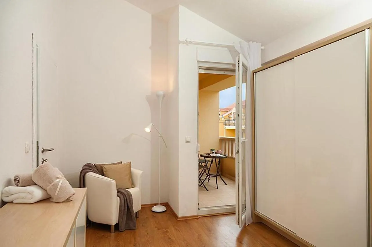 Apartment Angela Trogir